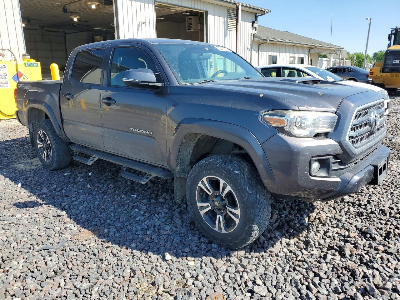 2017 TOYOTA TACOMA TRD SPORT photo 7