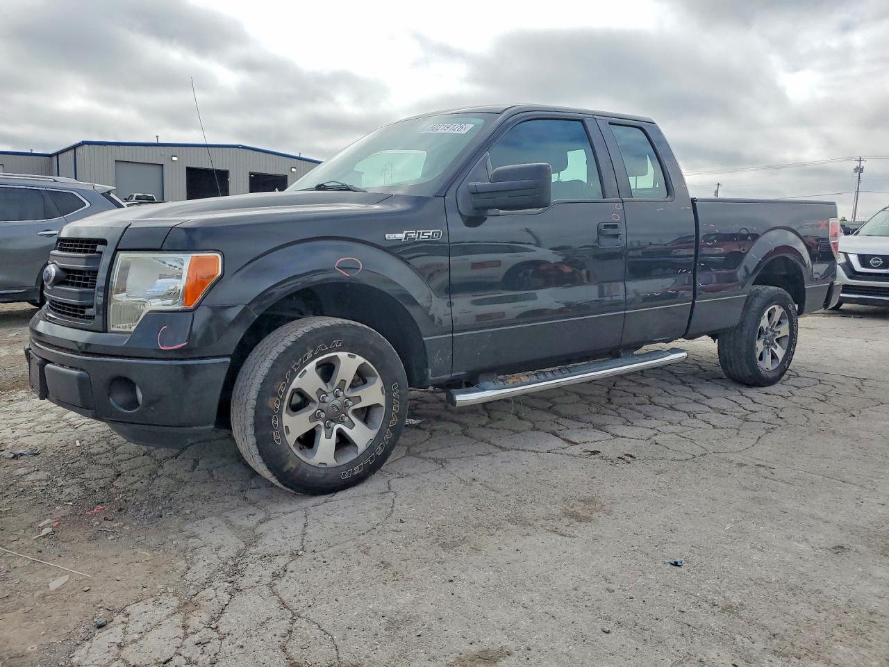 2013 FORD F150