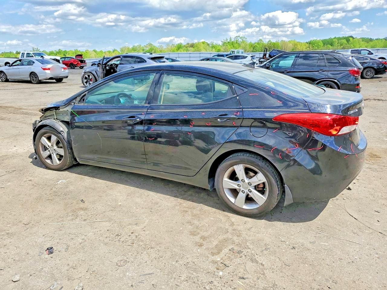2013 HYUNDAI ELANTRA GLS photo 3