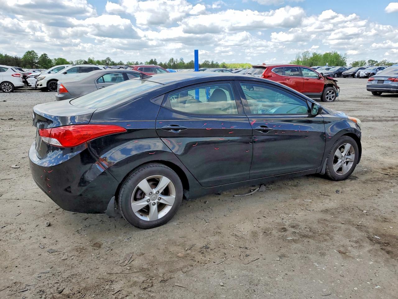 2013 HYUNDAI ELANTRA GLS photo 5
