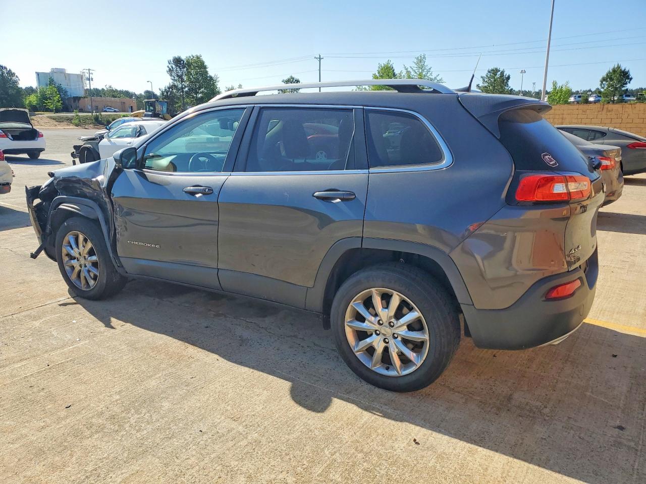 2017 JEEP CHEROKEE LIMITED photo 4