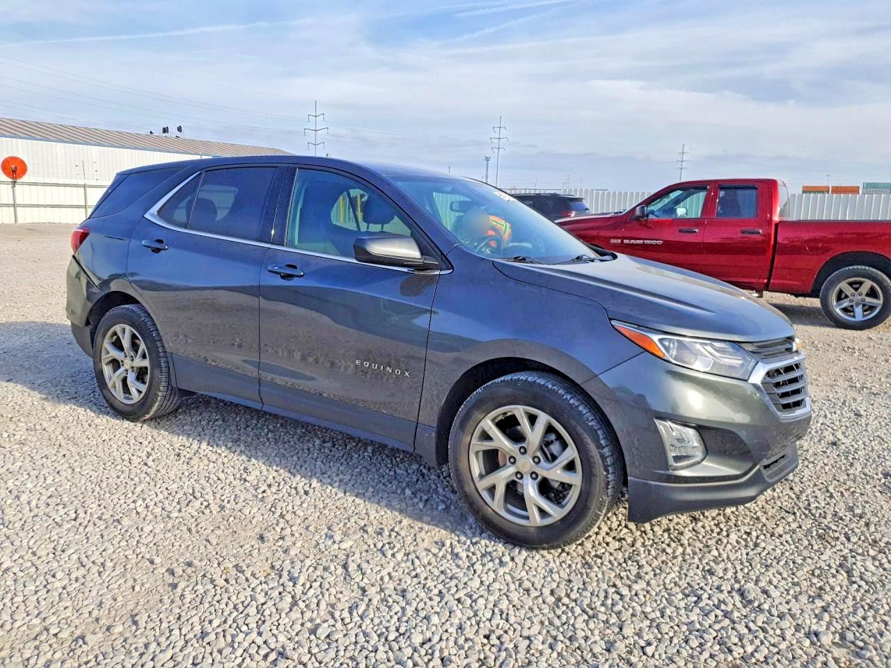 2020 CHEVROLET EQUINOX LT photo 7
