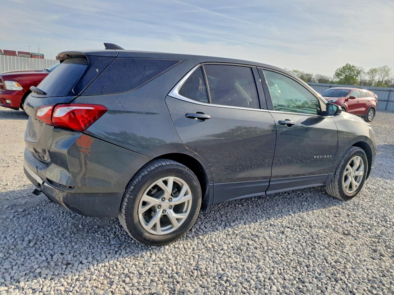 2020 CHEVROLET EQUINOX LT photo 5