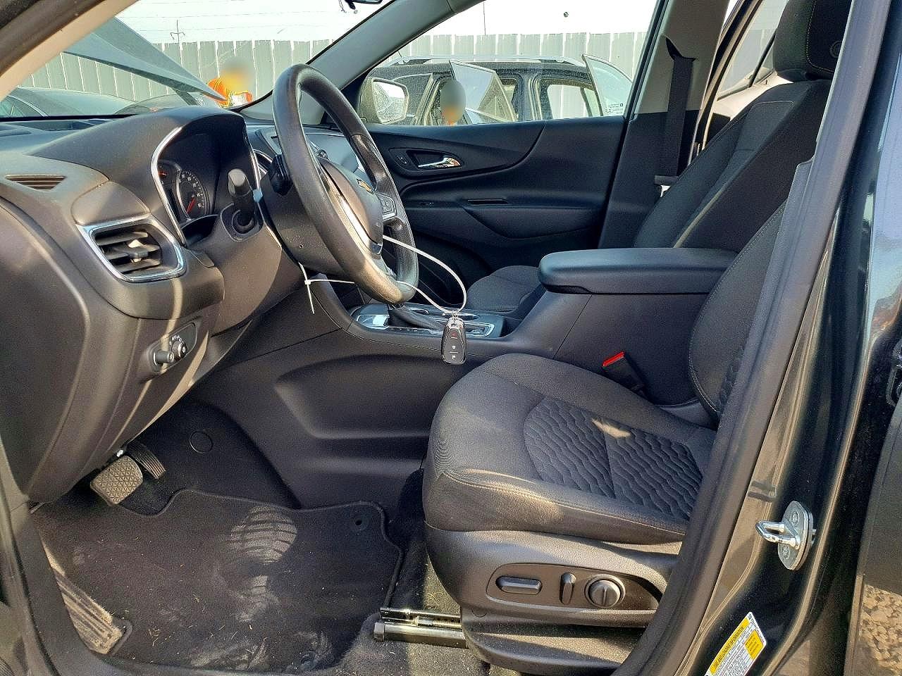 2020 CHEVROLET EQUINOX LT photo 13