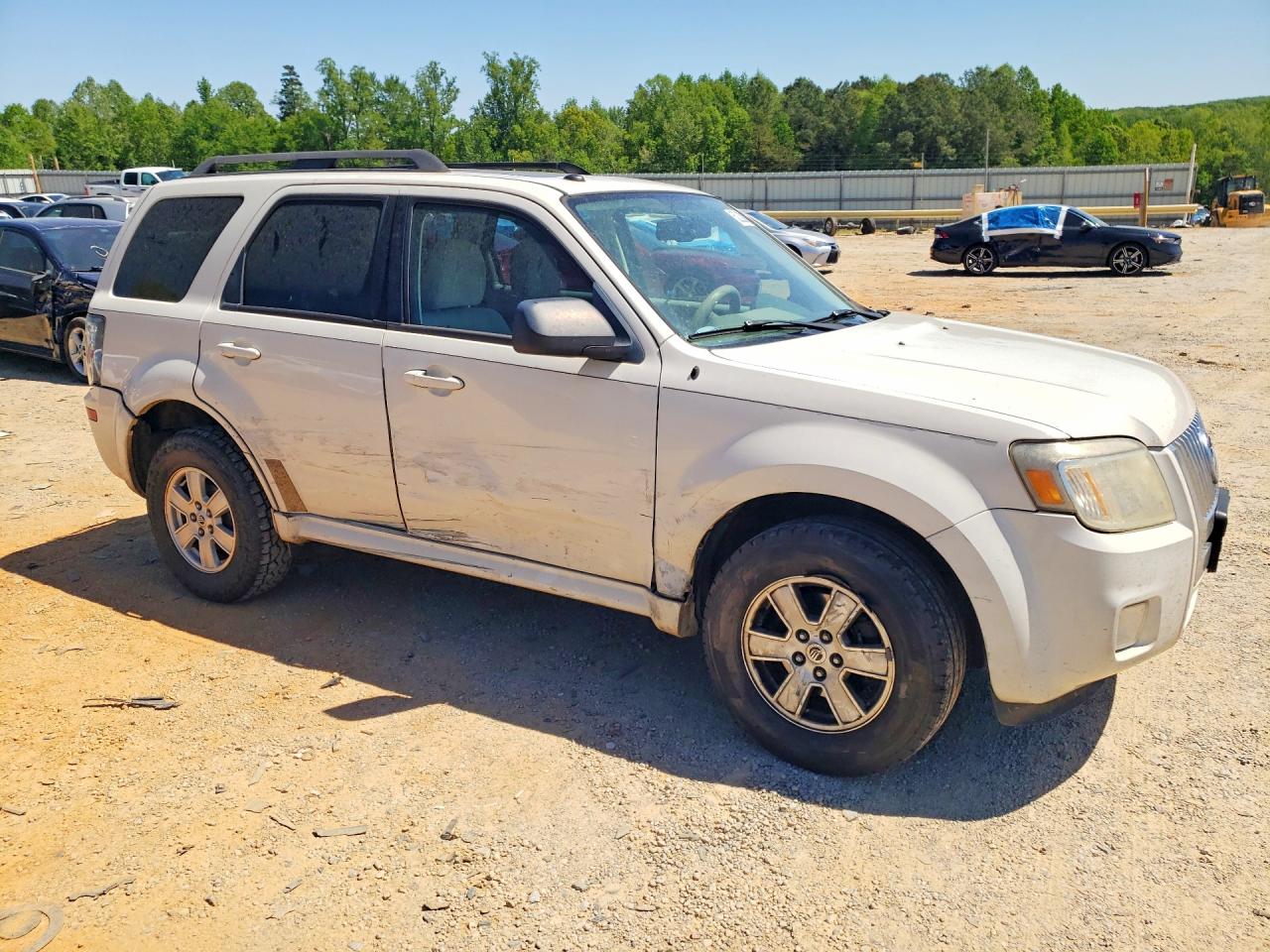 2010 MERCURY MARINER photo 10