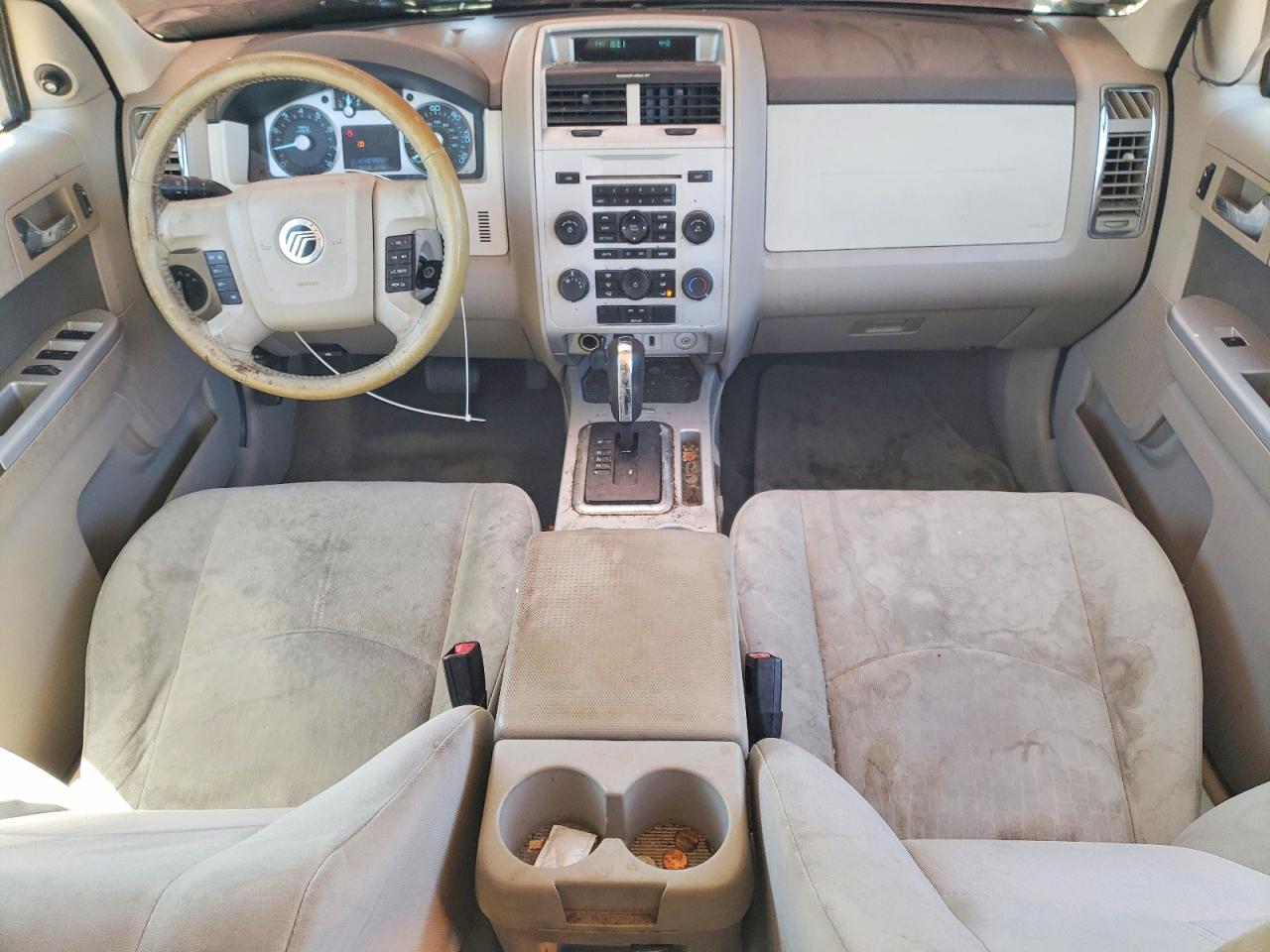 2010 MERCURY MARINER photo 22