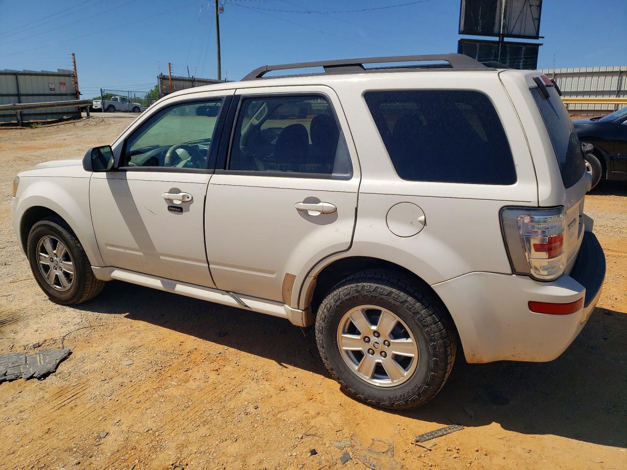 2010 MERCURY MARINER photo 4