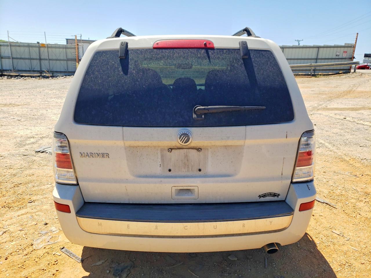 2010 MERCURY MARINER photo 16