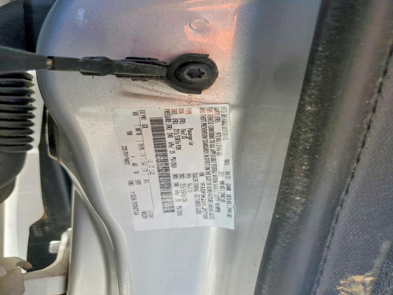 2017 FORD FOCUS SE photo 12