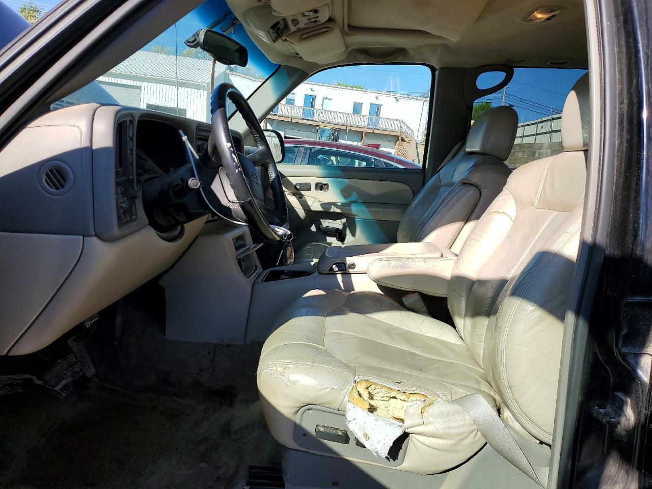 2001 CHEVROLET SUBURBAN K1500 photo 13