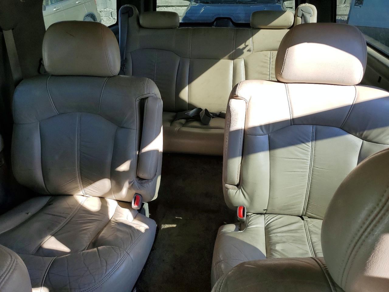 2001 CHEVROLET SUBURBAN K1500 photo 19