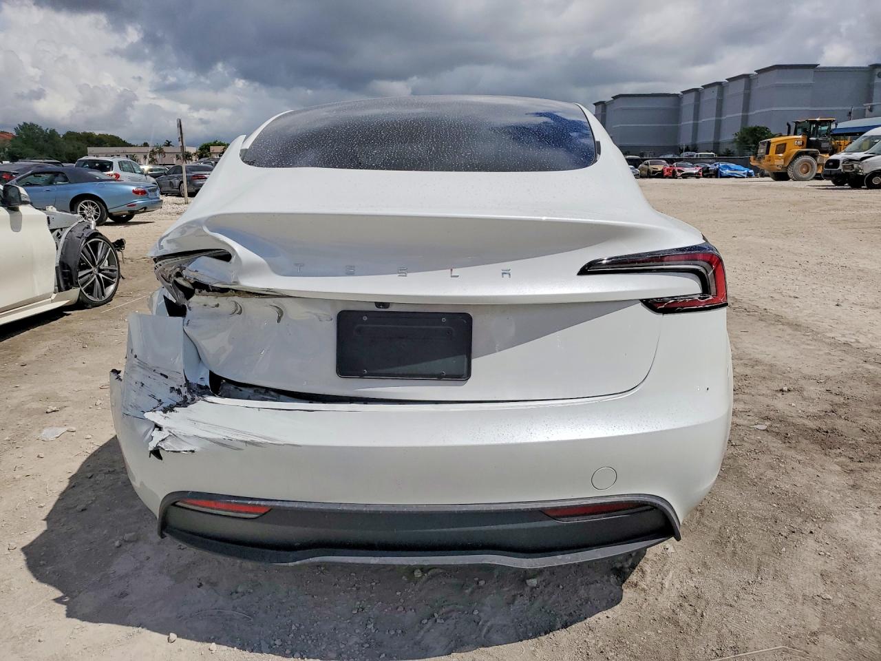 2024 TESLA MODEL 3 photo 16