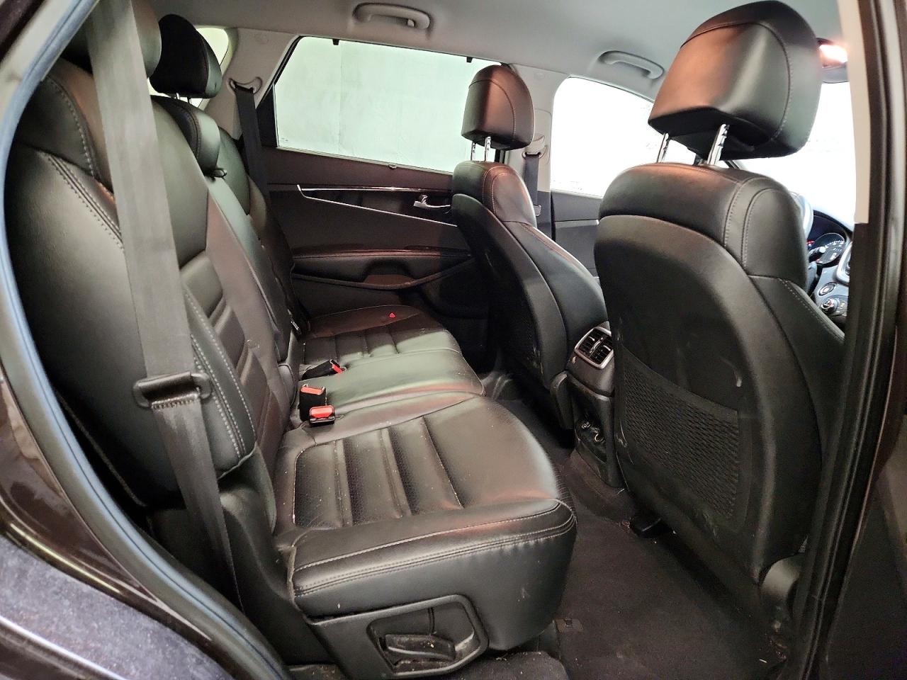 2017 KIA SORENTO EX photo 11