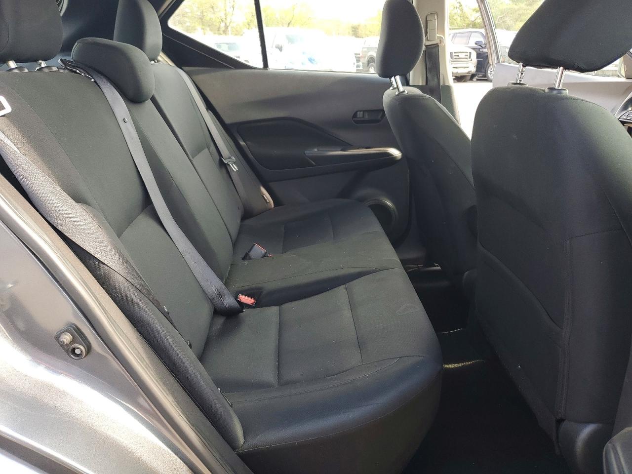 2023 NISSAN KICKS S photo 21