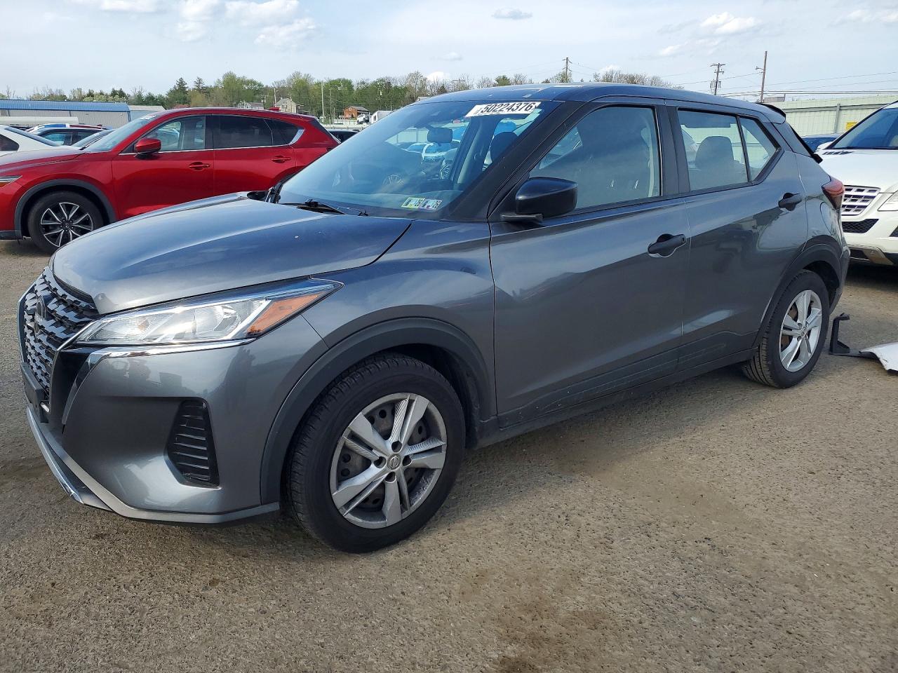 2023 NISSAN KICKS
