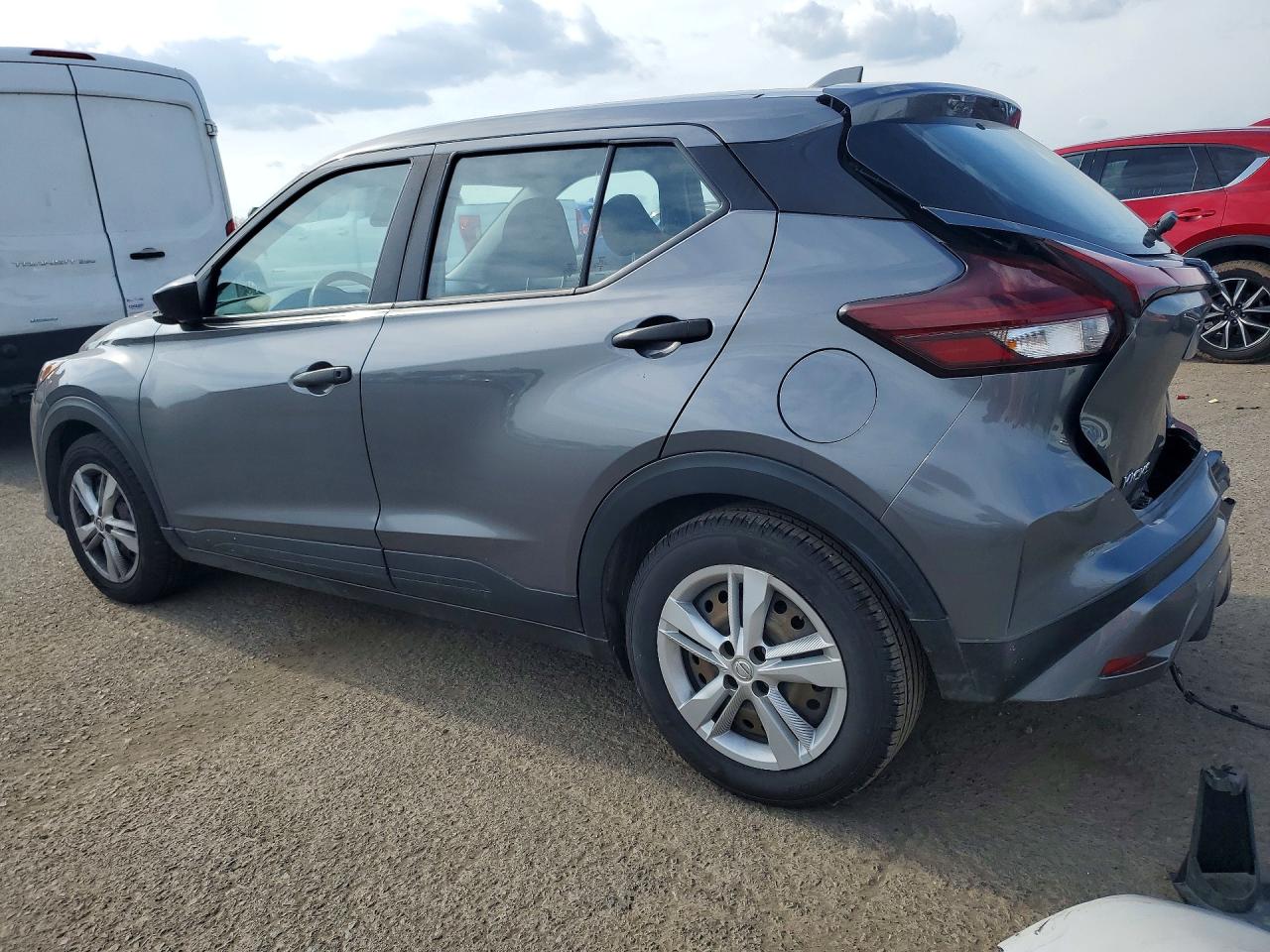 2023 NISSAN KICKS S photo 3