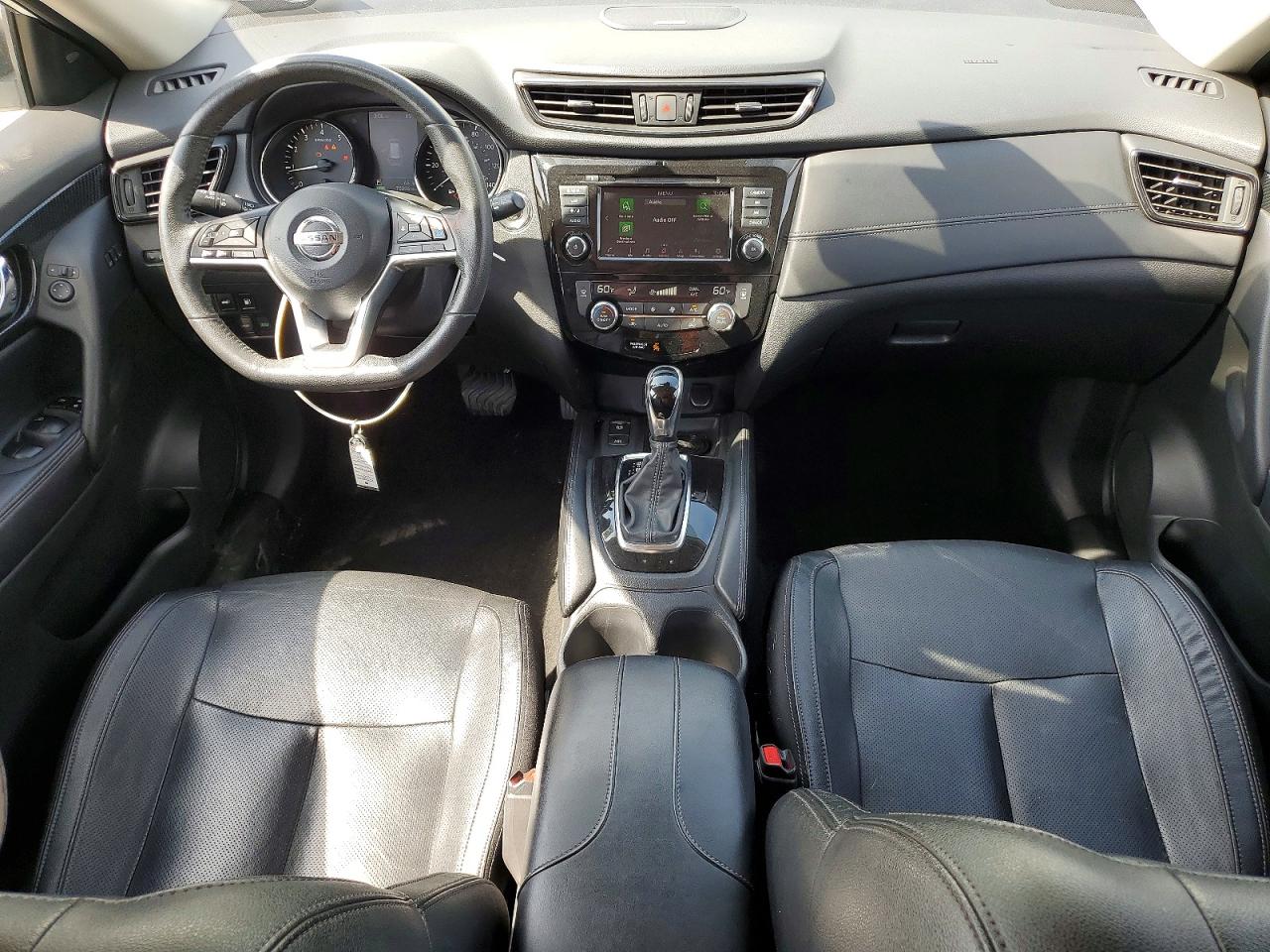 2019 NISSAN ROGUE photo 8