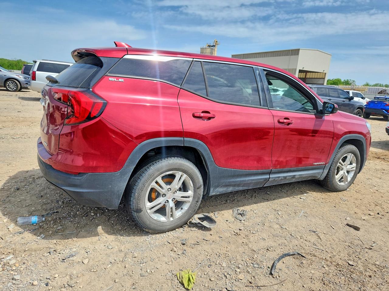 2018 GMC TERRAIN SLE photo 7