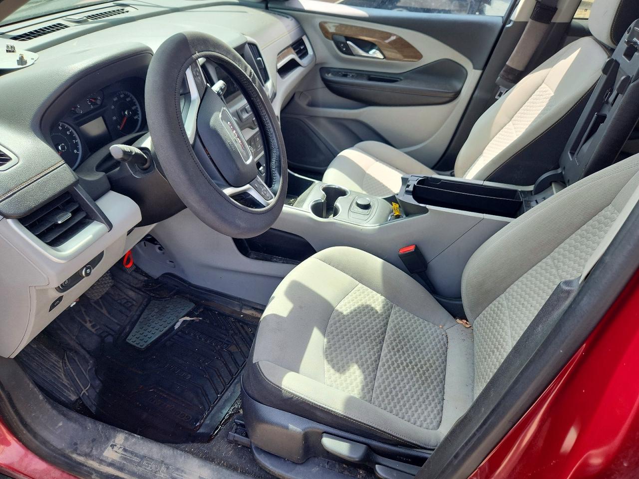 2018 GMC TERRAIN SLE photo 19