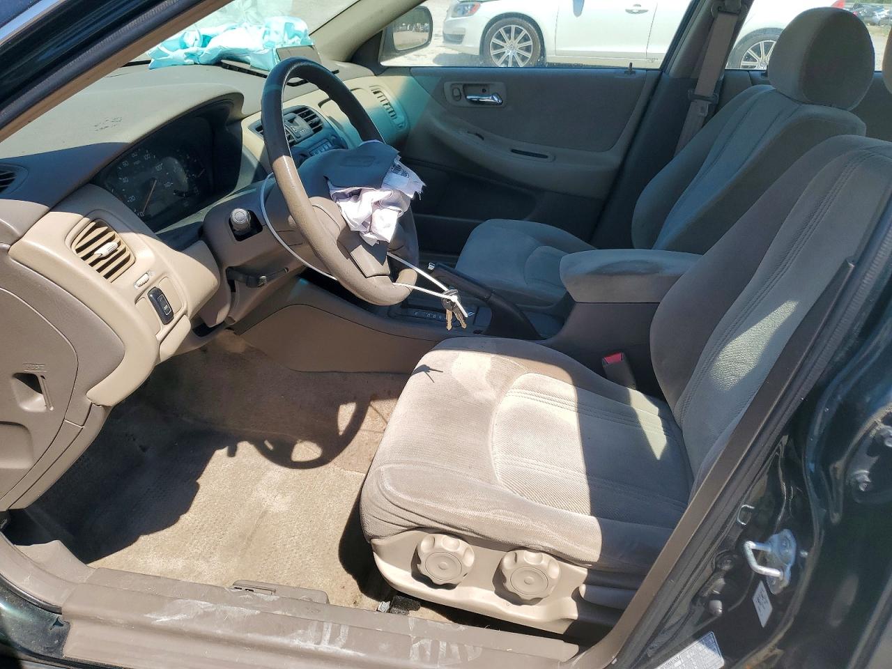 2000 HONDA ACCORD LX photo 19