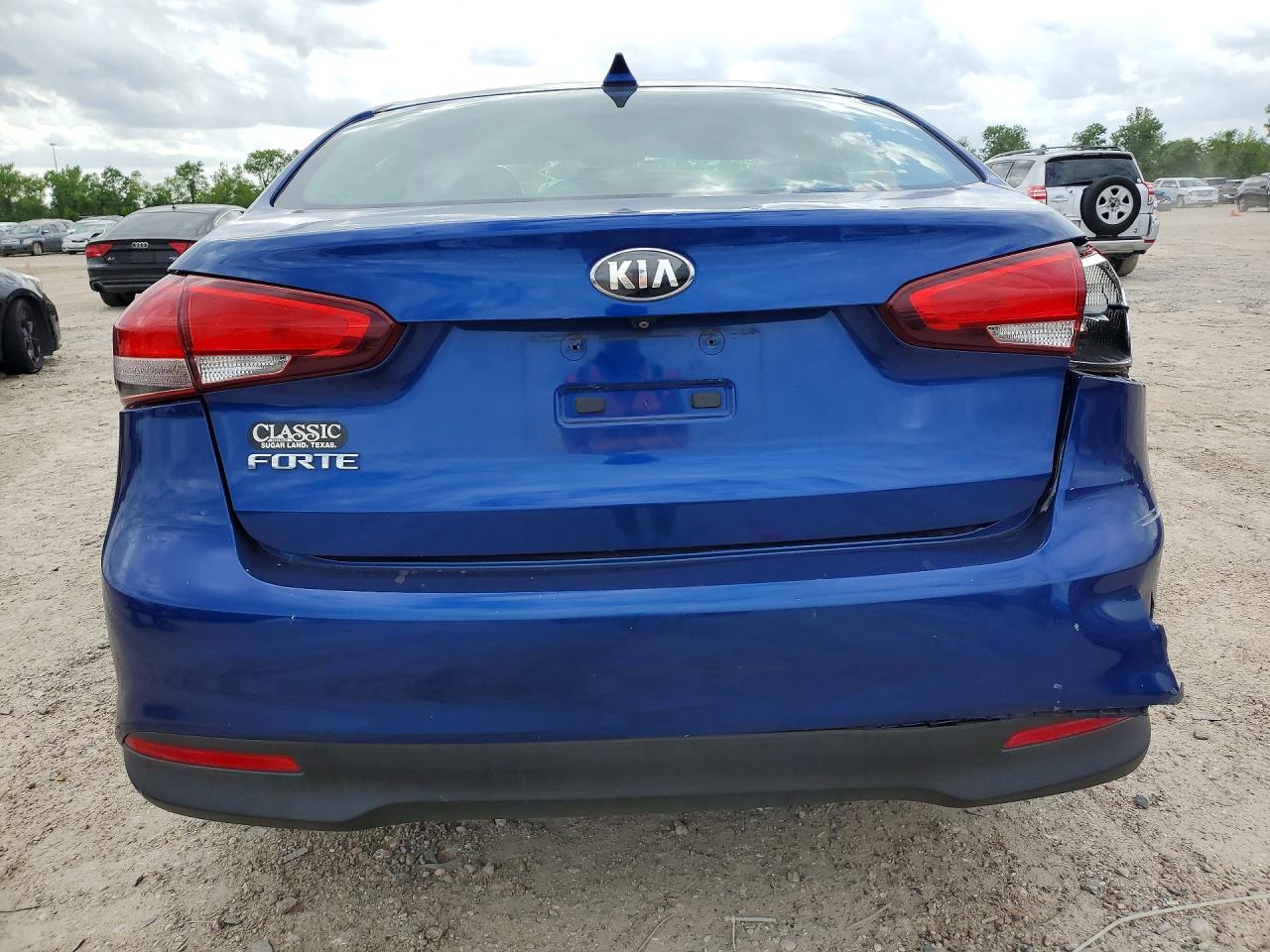 2018 KIA FORTE LX photo 6