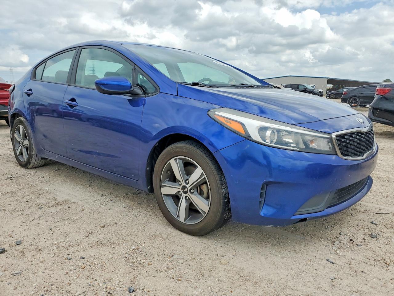 2018 KIA FORTE LX photo 4