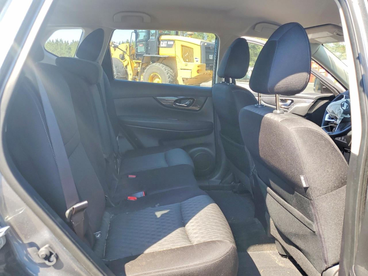 2018 NISSAN ROGUE S photo 10