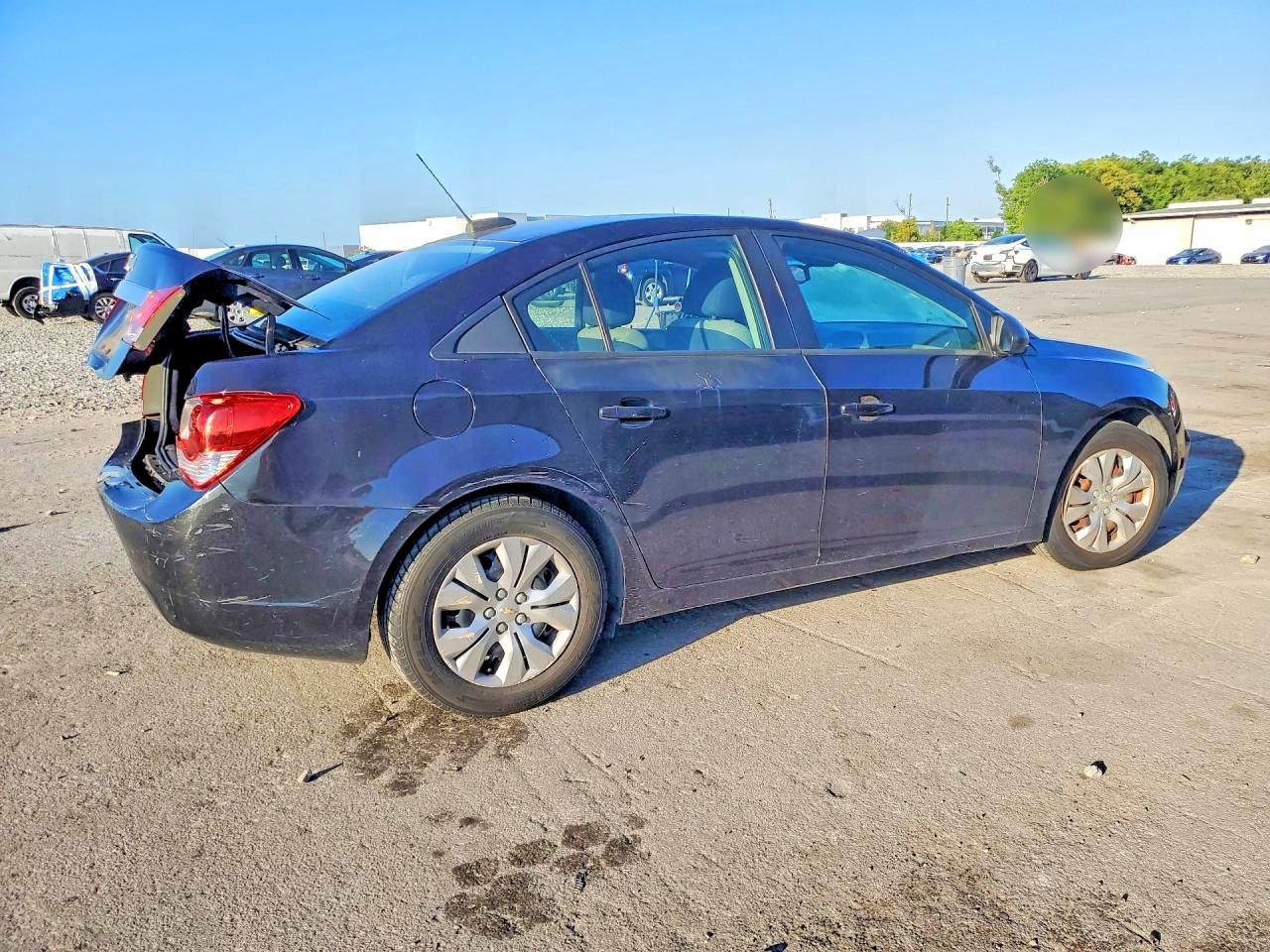 2015 CHEVROLET CRUZE LS photo 5
