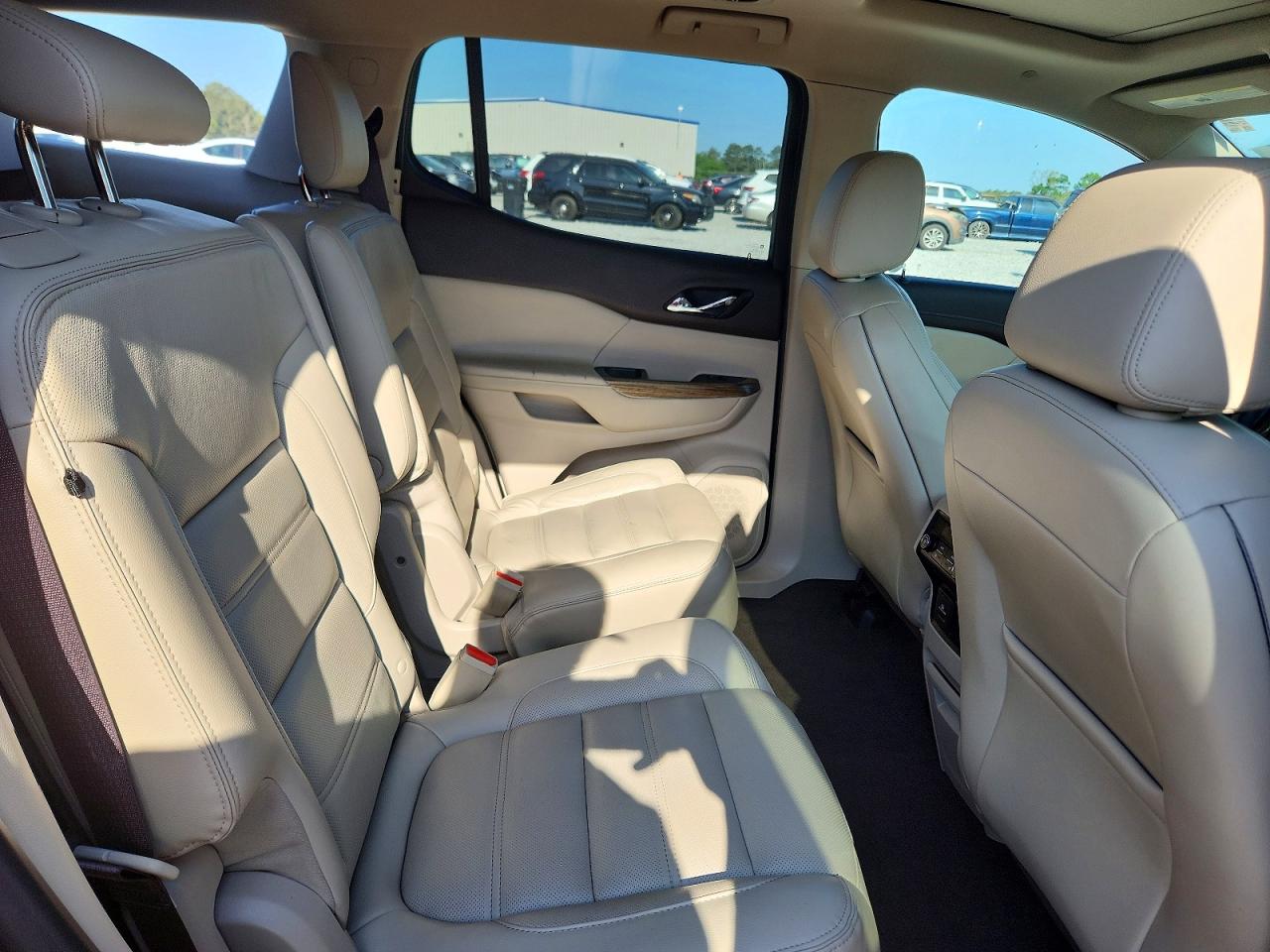 2019 GMC ACADIA DENALI photo 11