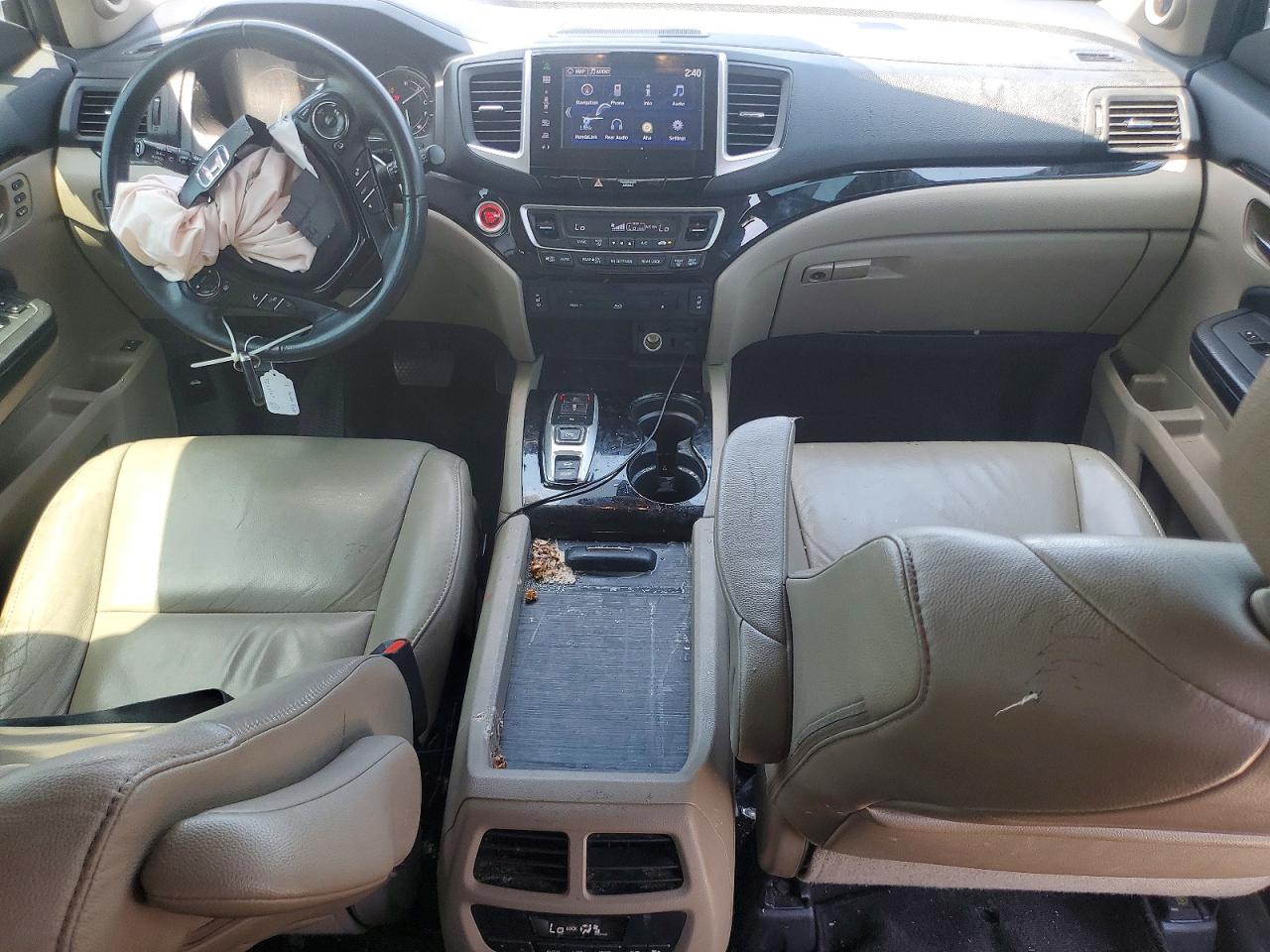 2016 HONDA PILOT TOURING photo 15
