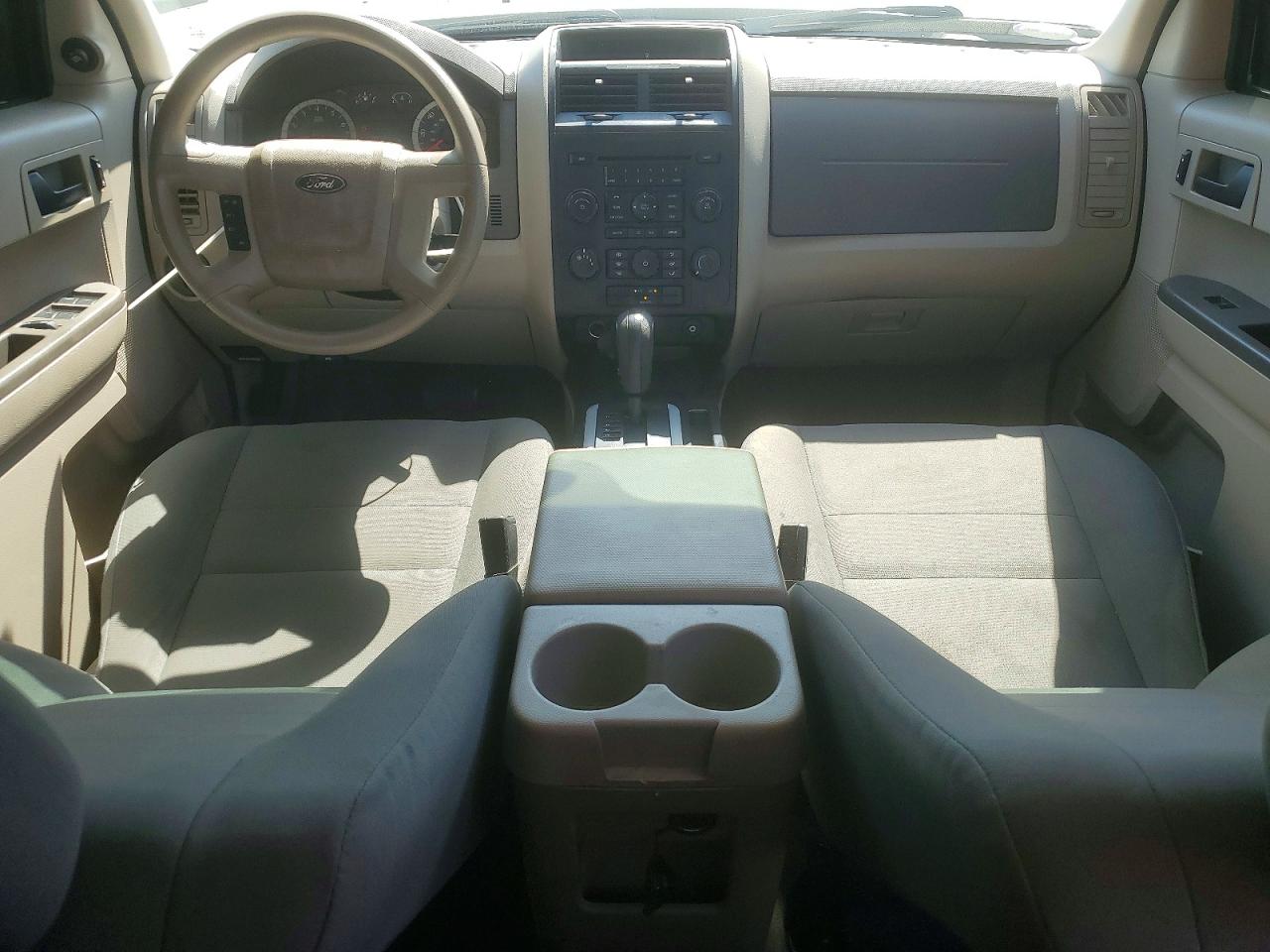 2011 FORD ESCAPE XLS photo 22