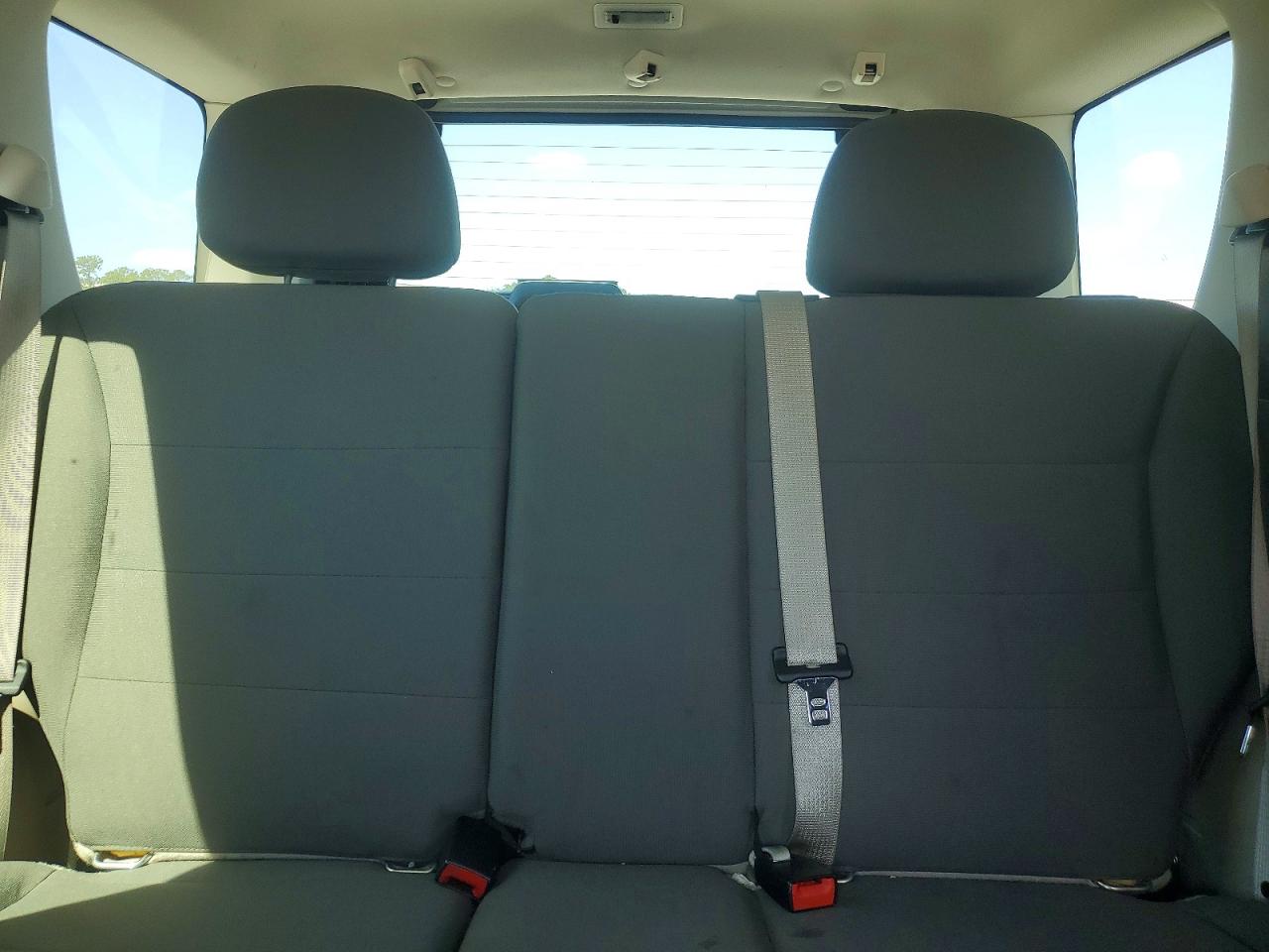 2011 FORD ESCAPE XLS photo 28