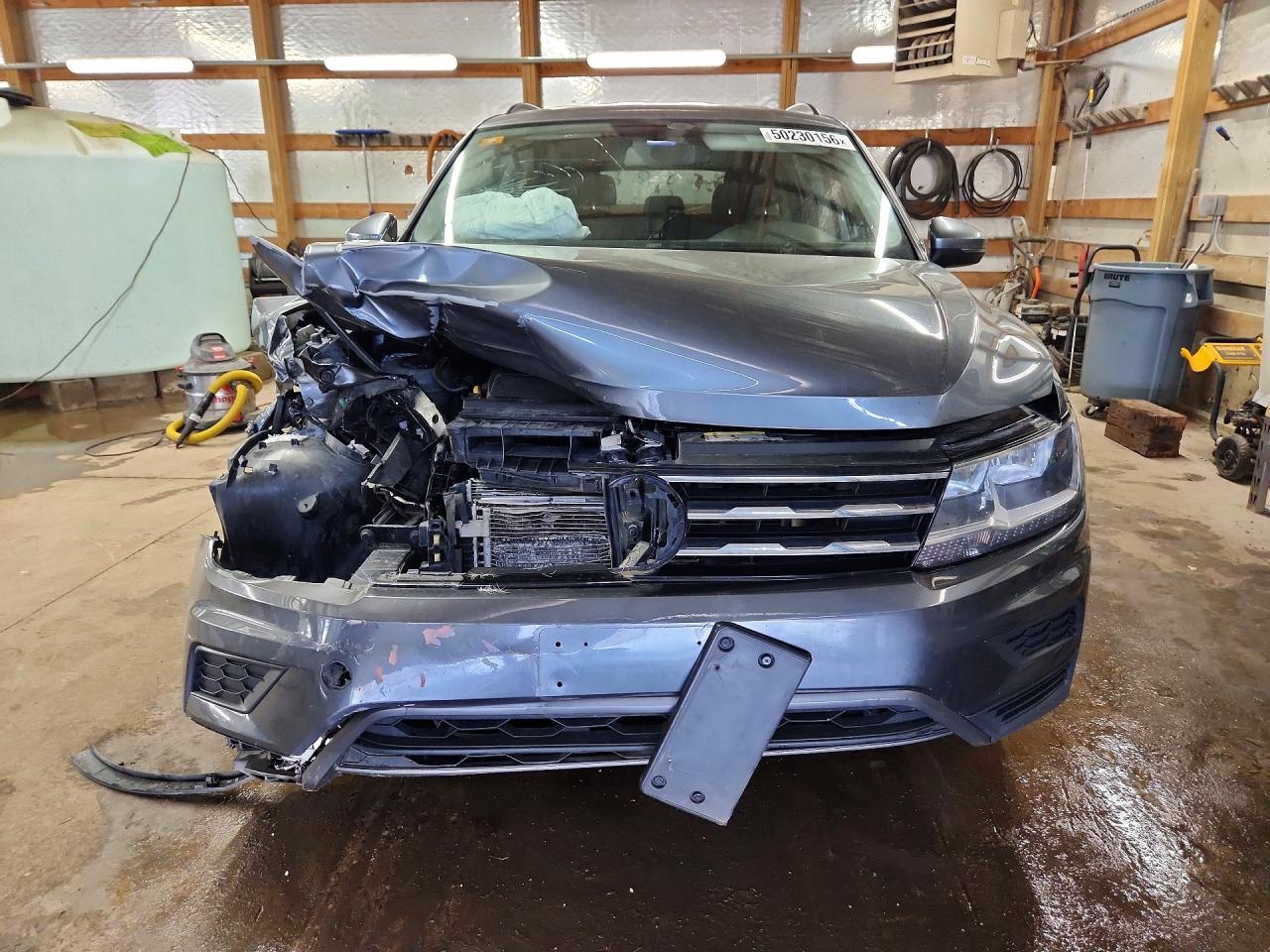2021 VOLKSWAGEN TIGUAN SE photo 5
