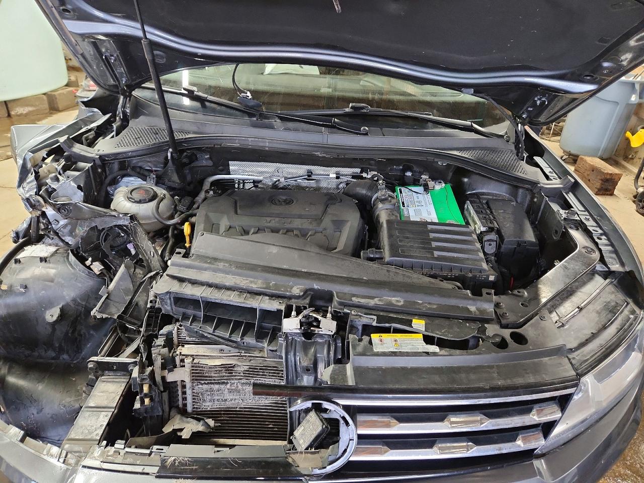 2021 VOLKSWAGEN TIGUAN SE photo 12