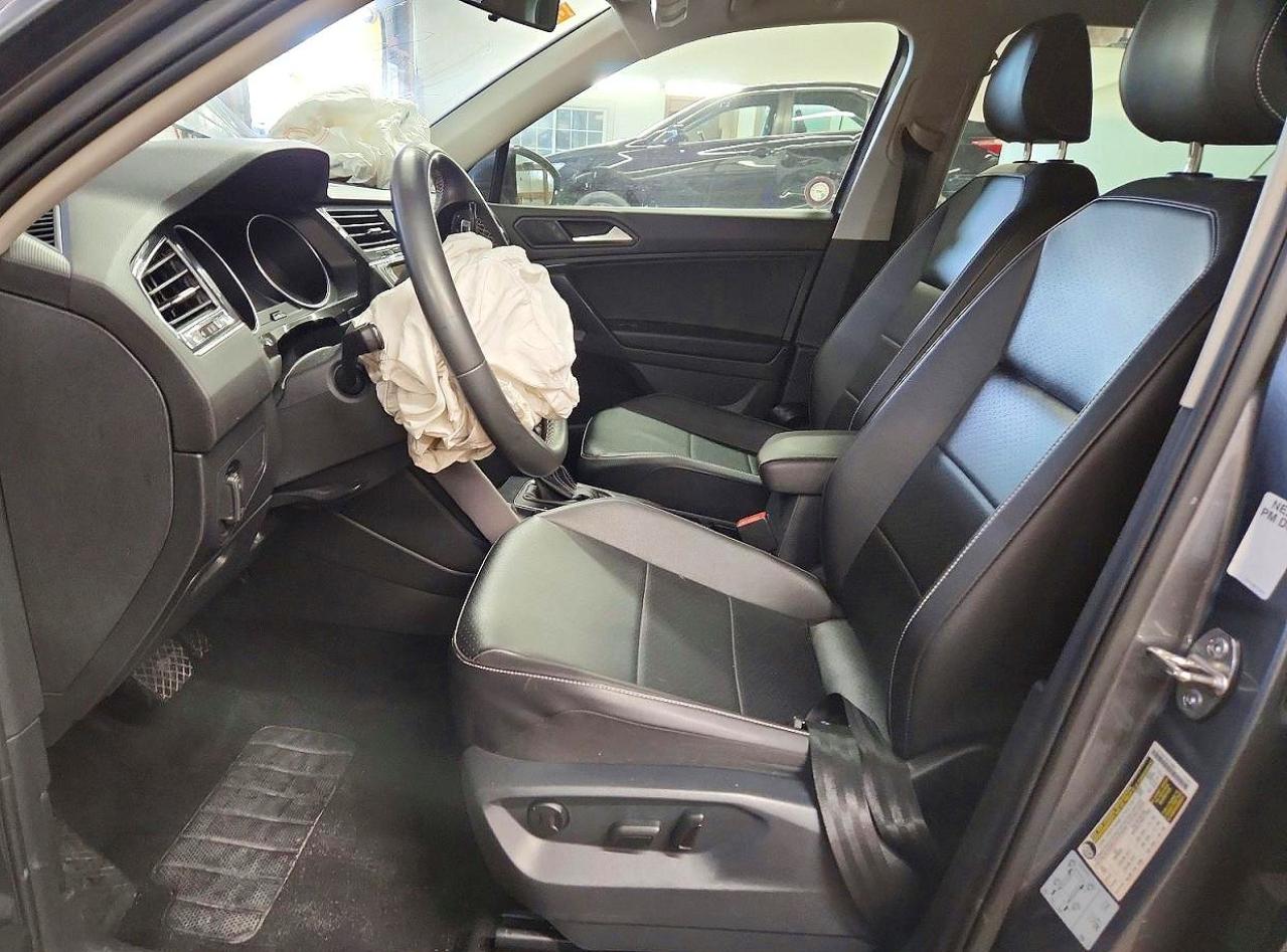 2021 VOLKSWAGEN TIGUAN SE photo 7