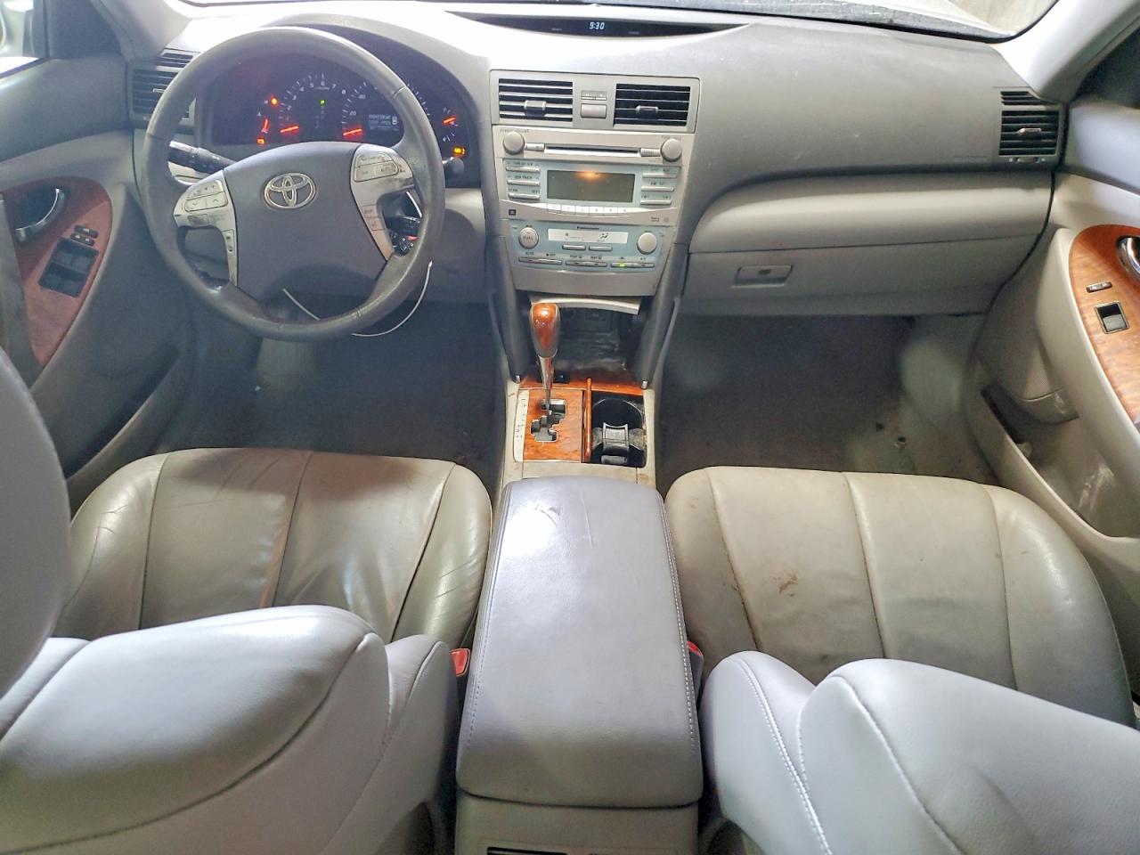 2009 TOYOTA CAMRY XLE photo 22
