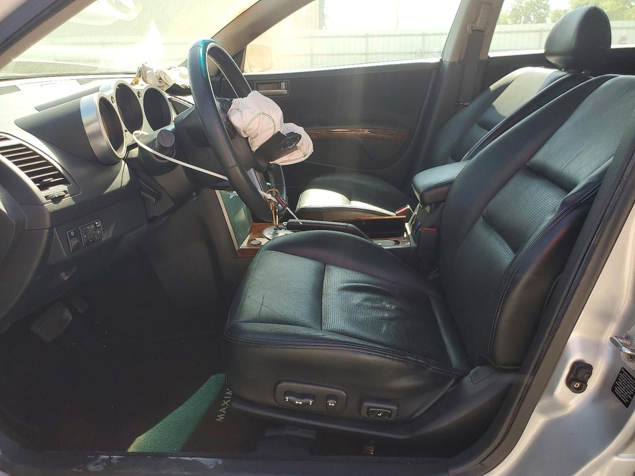 2004 NISSAN MAXIMA 3.5 SE photo 19
