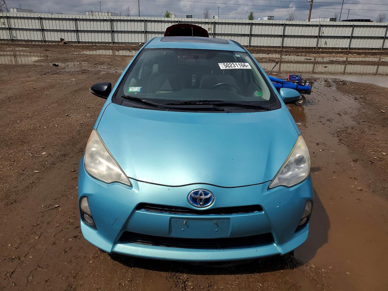 2013 TOYOTA PRIUS C FOUR photo 5