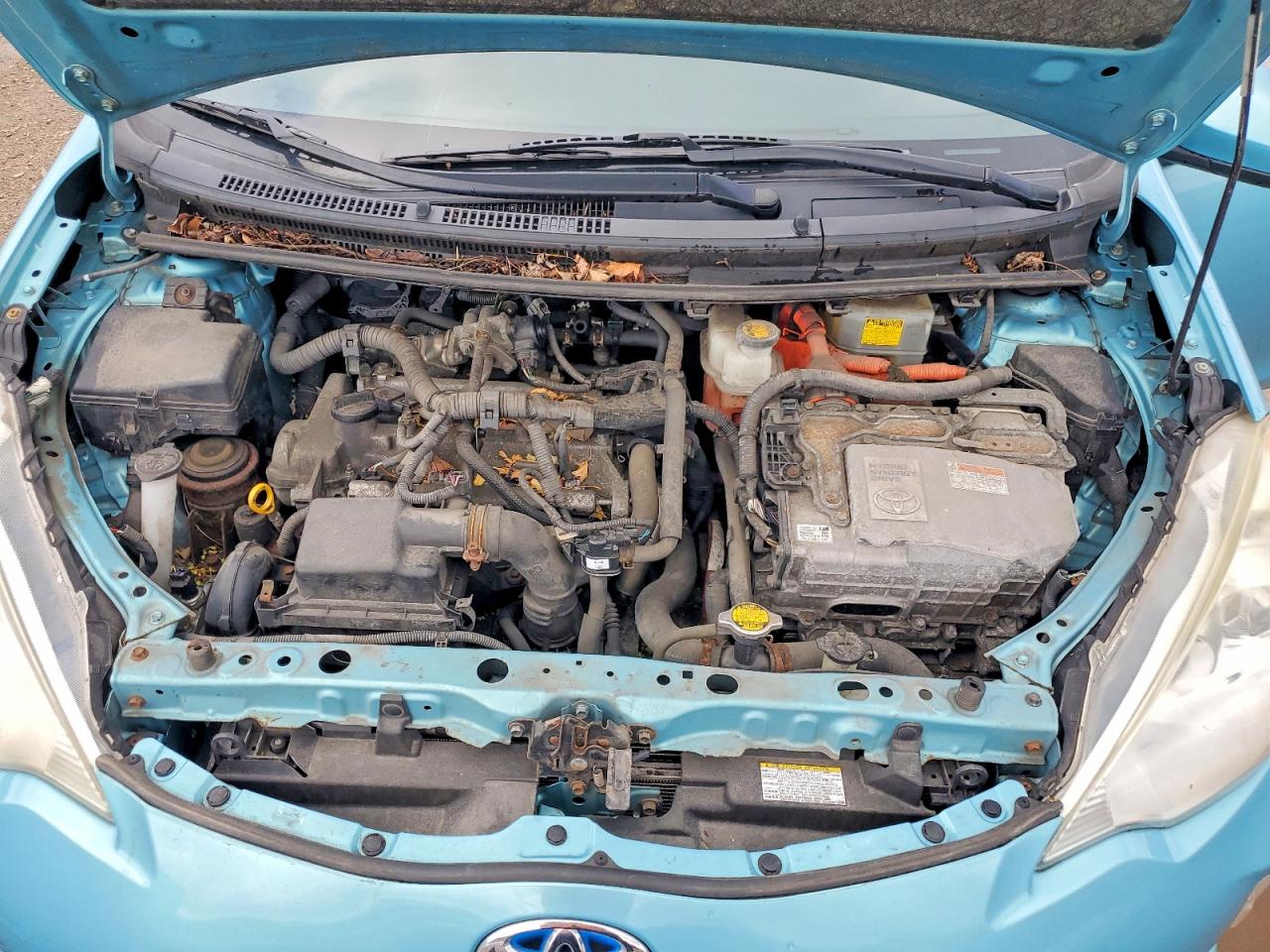 2013 TOYOTA PRIUS C FOUR photo 11
