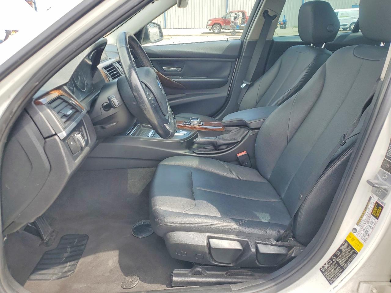 2014 BMW 320 I XDRIVE photo 13