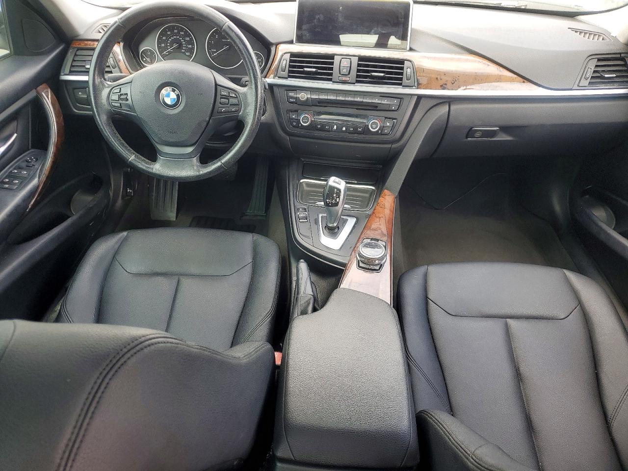 2014 BMW 320 I XDRIVE photo 15