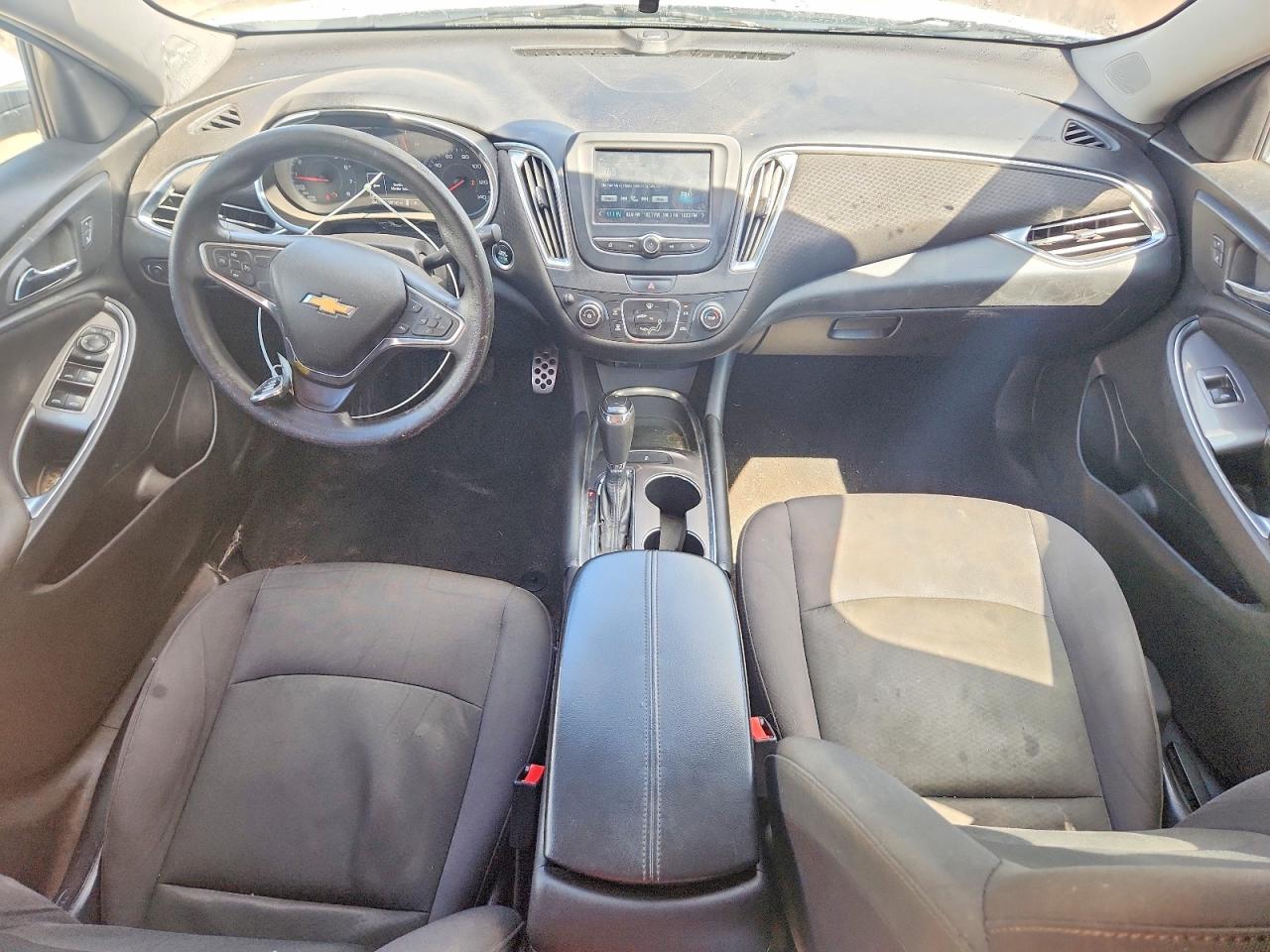 2017 CHEVROLET MALIBU LT photo 22