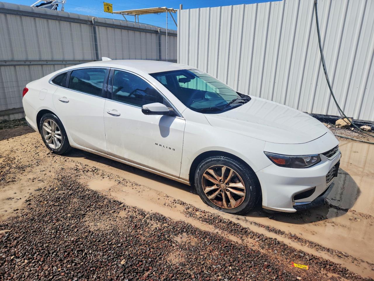 2017 CHEVROLET MALIBU LT photo 10