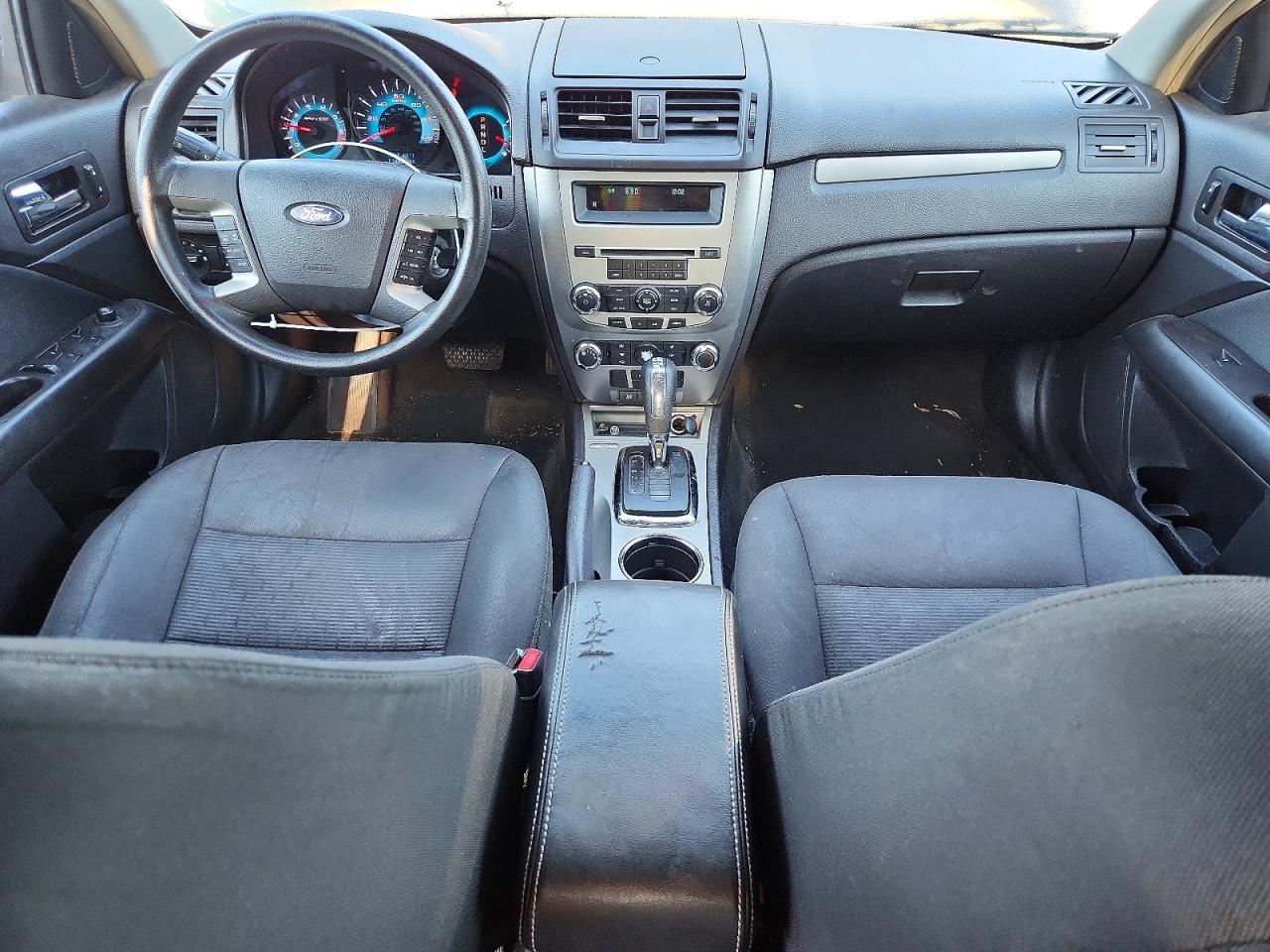 2011 FORD FUSION SE photo 15