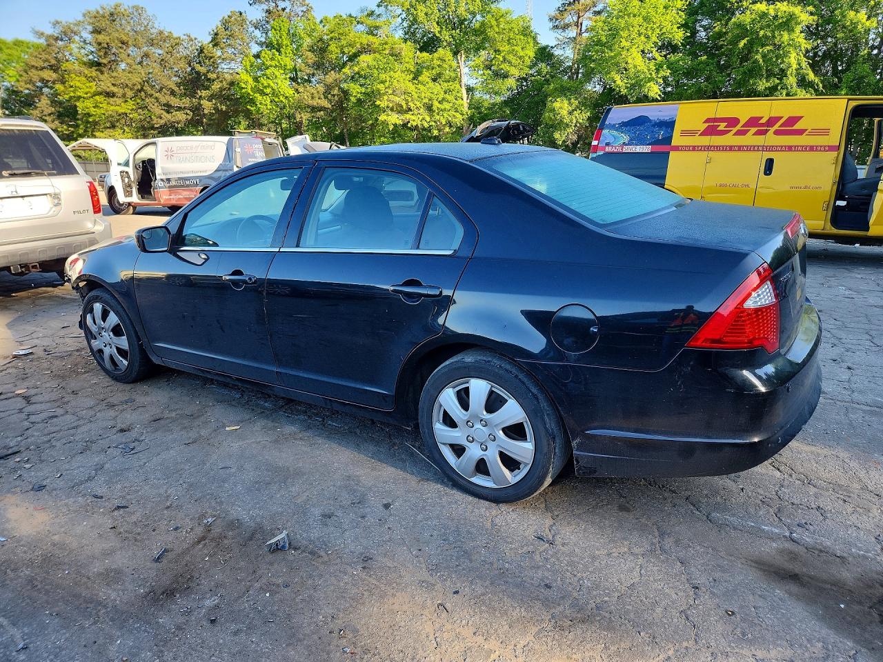 2011 FORD FUSION SE photo 3