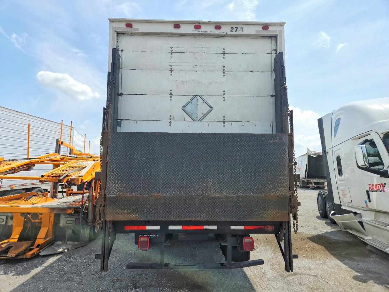 2012 FREIGHTLINER BUSINESS CLASS M2 BOX TRUCK photo 6