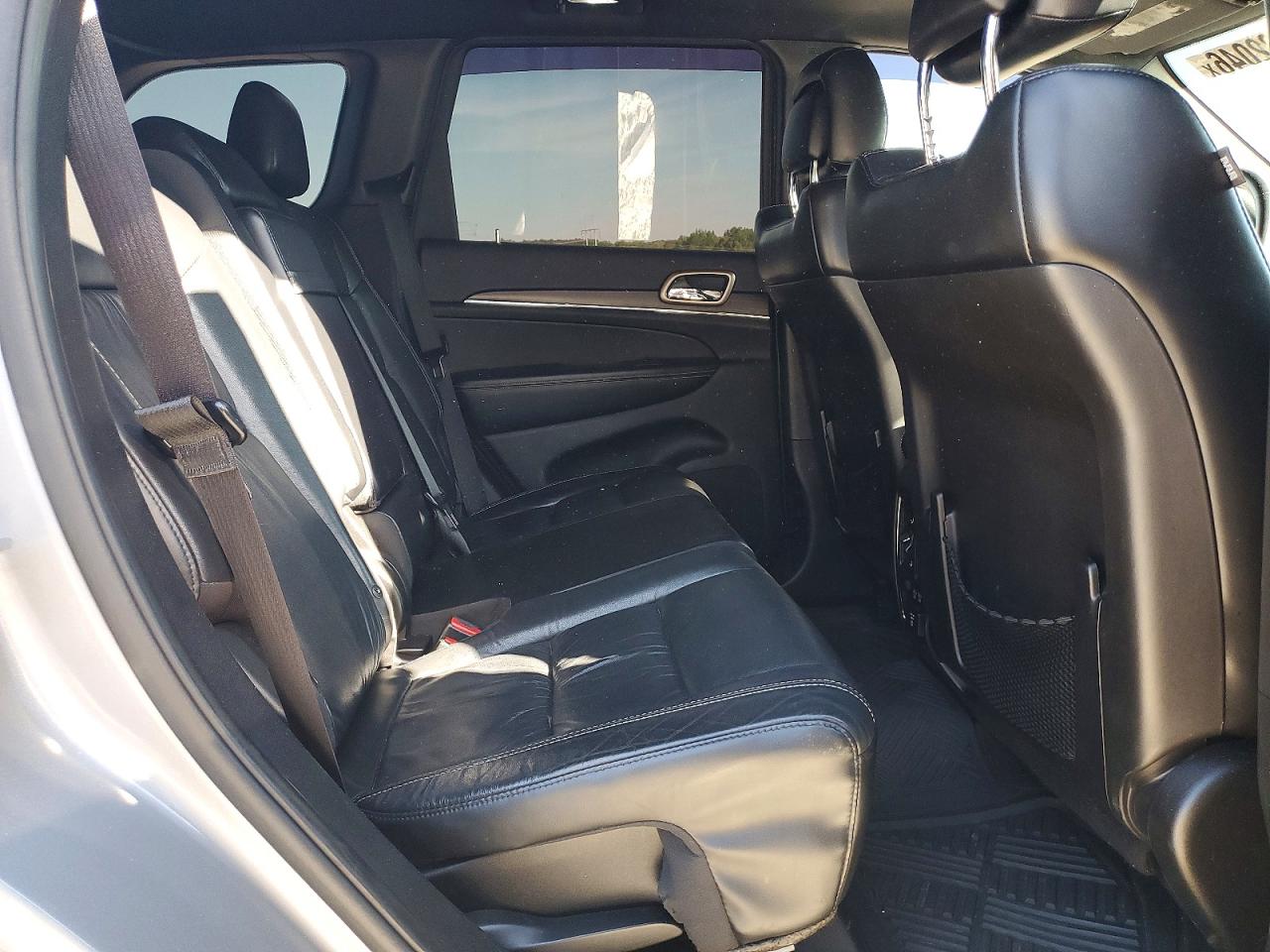 2015 JEEP GRAND CHEROKEE LIMITED photo 31