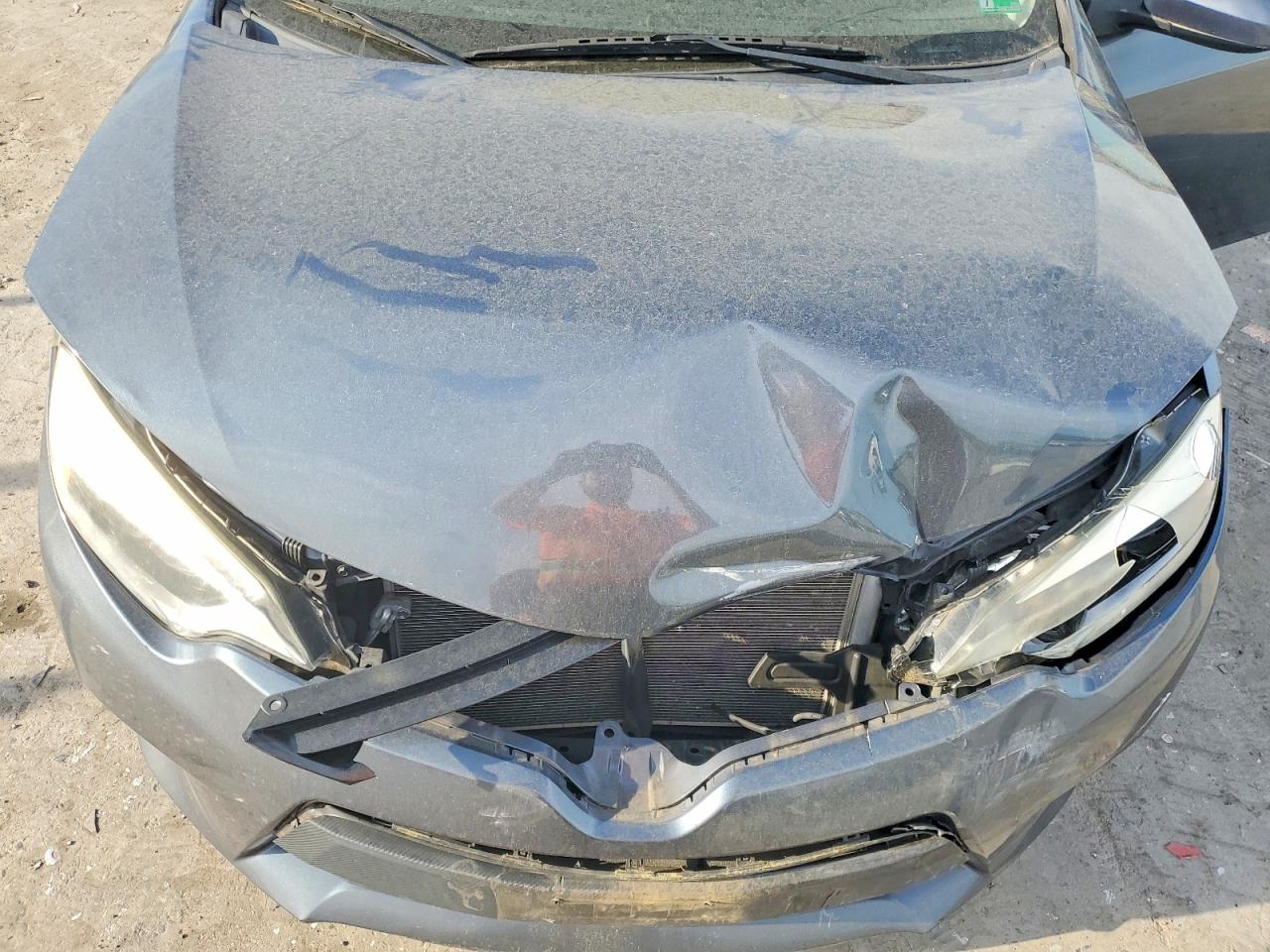2015 TOYOTA COROLLA L photo 31