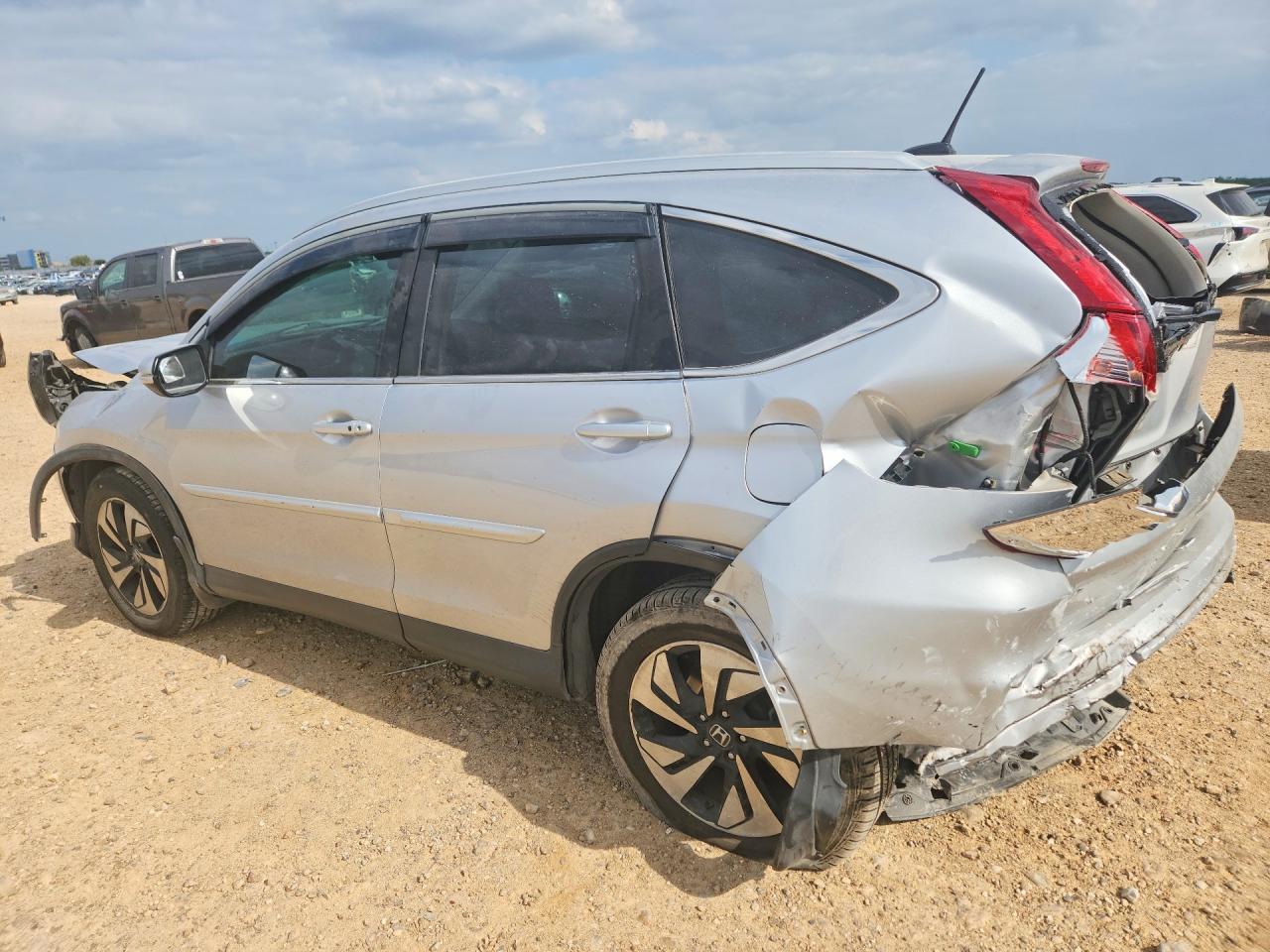 2016 HONDA CR-V TOURING photo 4