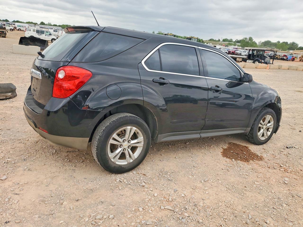 2014 CHEVROLET EQUINOX LS photo 7